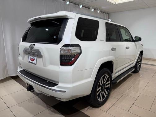 Blizzard Pearl 2022 Toyota 4Runner Limited