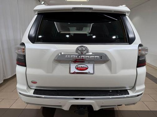 Blizzard Pearl 2022 Toyota 4Runner Limited