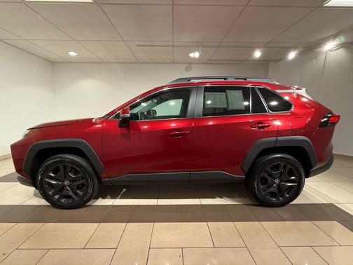 2024 Toyota RAV4 Adventure