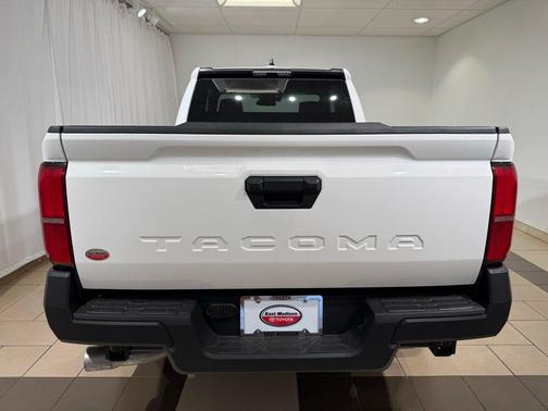 2025 Toyota Tacoma SR