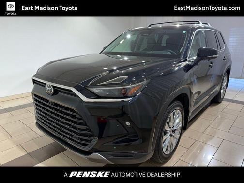Midnight Black Metallic 2024 Toyota Grand Highlander Platinum