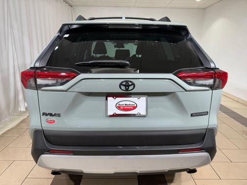 2020 Toyota RAV4 Adventure