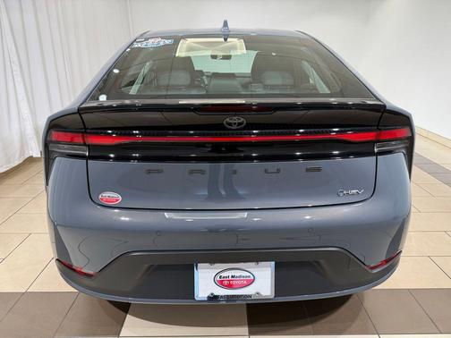 Guardian Gray 2025 Toyota Prius LE