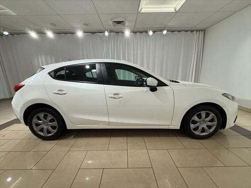2015 Mazda Mazda3 i Sport