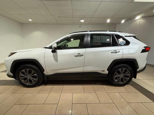 2025 Toyota RAV4 Hybrid Limited