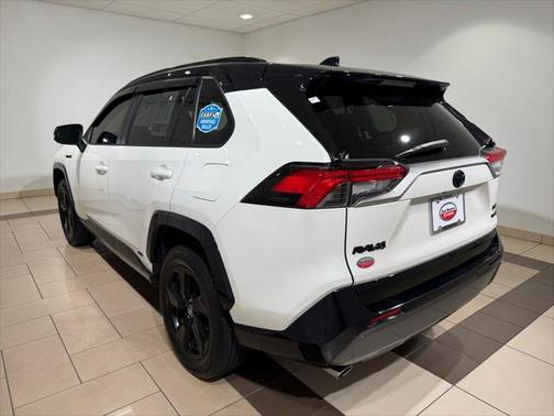 2019 Toyota RAV4 Hybrid SE