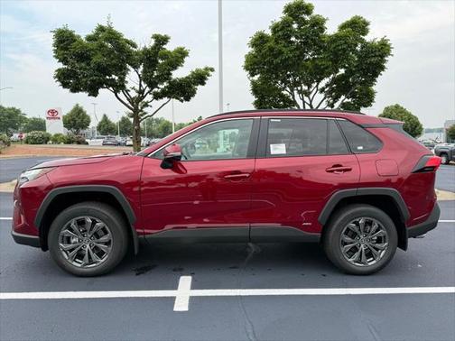 2025 Toyota RAV4 Hybrid XLE Premium