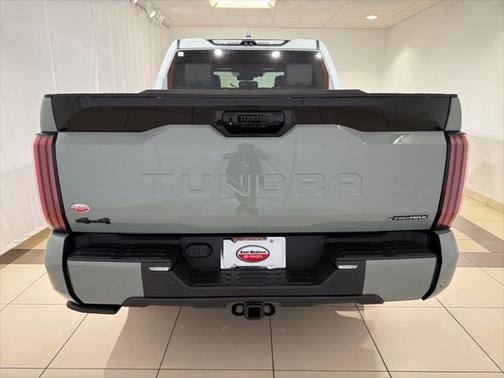 2025 Toyota Tundra Hybrid Platinum