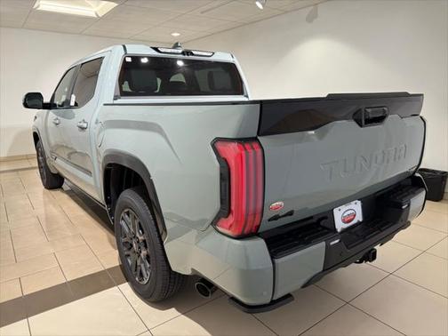 2025 Toyota Tundra Hybrid Platinum