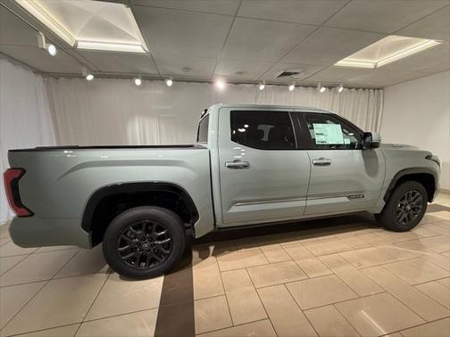 2025 Toyota Tundra Hybrid Platinum
