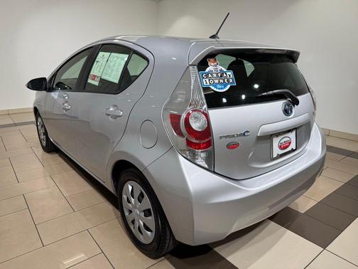 Classic Silver Metallic 2013 Toyota Prius c Two