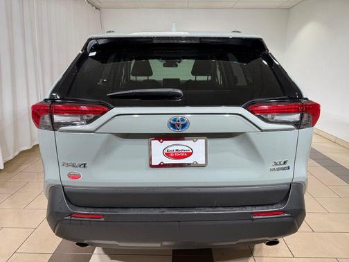 Lunar Rock 2019 Toyota RAV4 Hybrid XLE