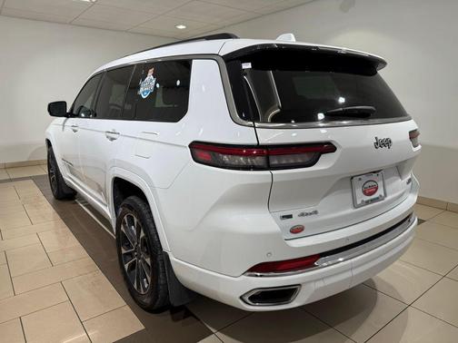 2022 Jeep Grand Cherokee L Overland