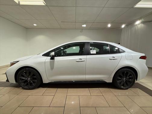 2025 Toyota Corolla XSE