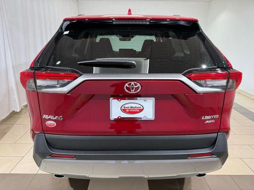 2025 Toyota RAV4 Limited