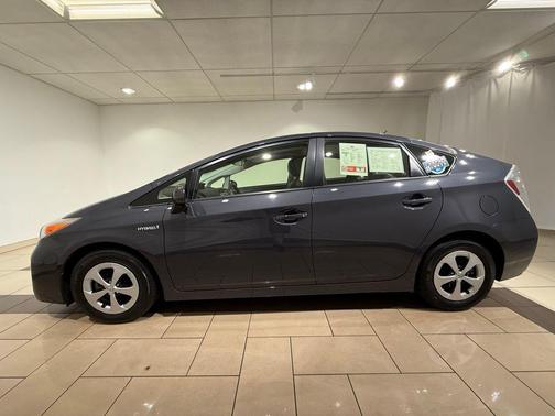 2015 Toyota Prius Three