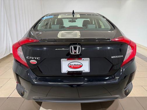 2018 Honda Civic Touring
