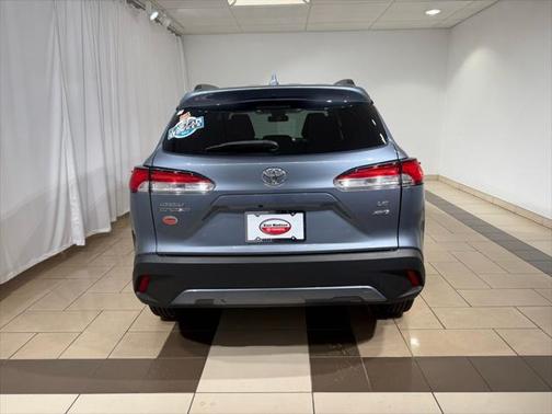 2022 Toyota Corolla Cross LE