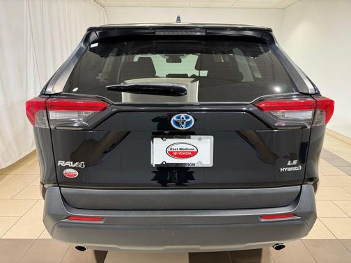 2021 Toyota RAV4 Hybrid LE