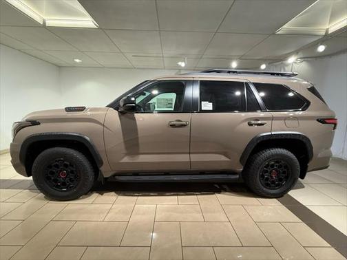 2025 Toyota Sequoia Base