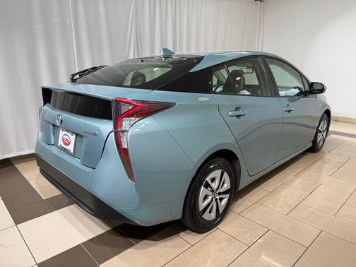 2016 Toyota Prius Four