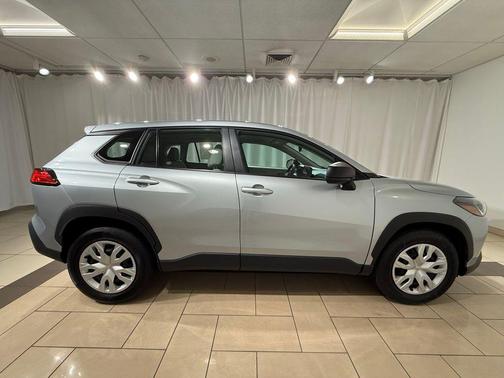 2023 Toyota Corolla Cross L