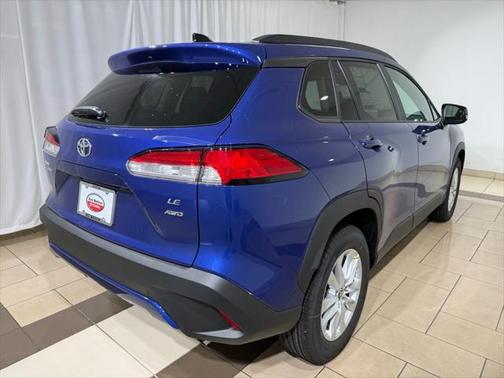 2025 Toyota Corolla Cross LE