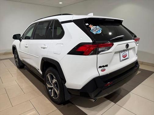 2025 Toyota RAV4 Hybrid SE