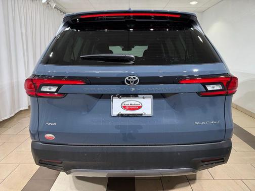 2026 Toyota Grand Highlander Platinum