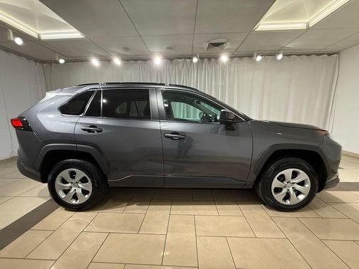 Magnetic Gray Metallic 2021 Toyota RAV4 LE