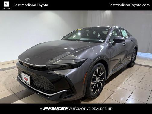 2024 Toyota Crown XLE