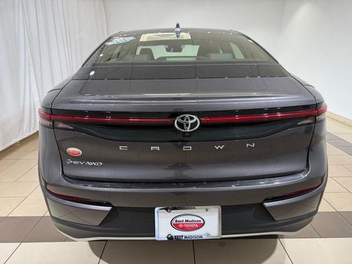 2024 Toyota Crown XLE