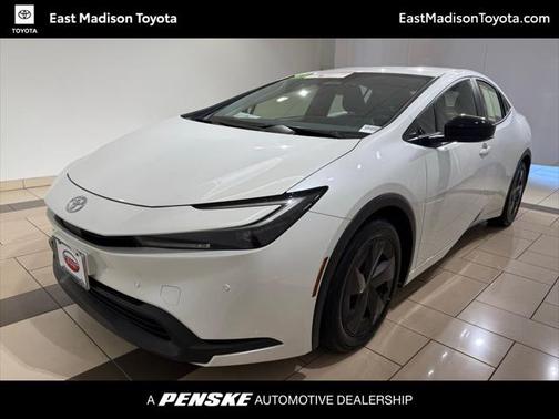 2024 Toyota Prius LE