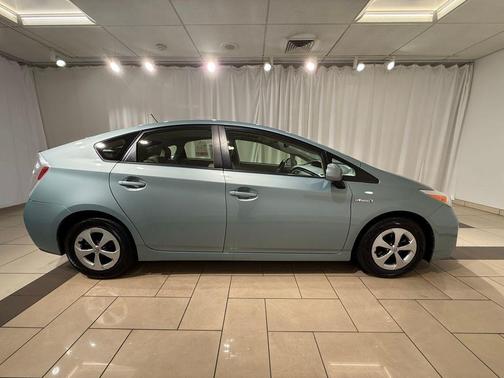 2013 Toyota Prius Four