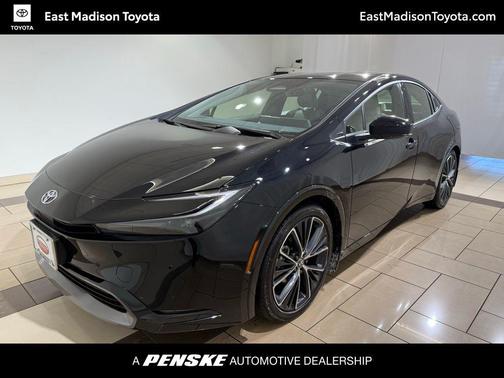 2024 Toyota Prius XLE