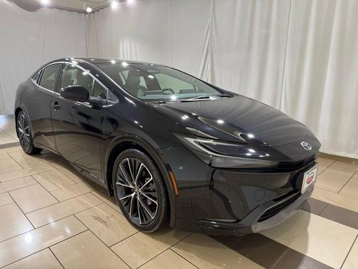 2024 Toyota Prius XLE