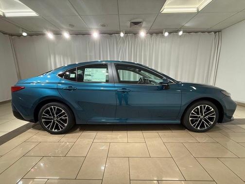 Ocean Gem 2026 Toyota Camry XLE