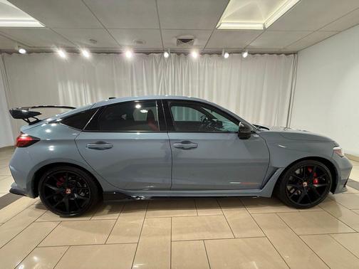2024 Honda Civic Type R Base