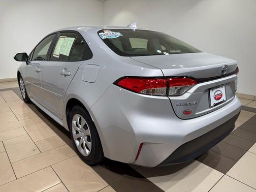 2023 Toyota Corolla Hybrid LE