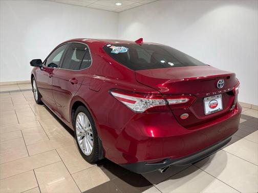 2018 Toyota Camry Hybrid XLE