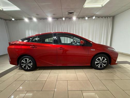 2018 Toyota Prius Prime Plus