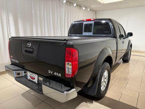 Magnetic Black 2016 Nissan Frontier SV