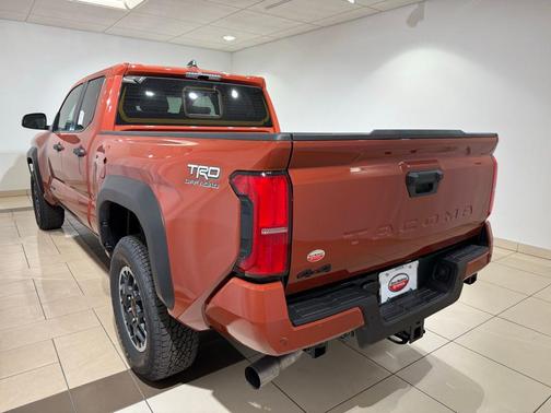 2025 Toyota Tacoma TRD Off Road