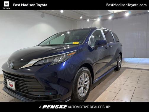 Blueprint 2025 Toyota Sienna LE