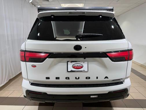 Wind Chill Pearl 2026 Toyota Sequoia Platinum