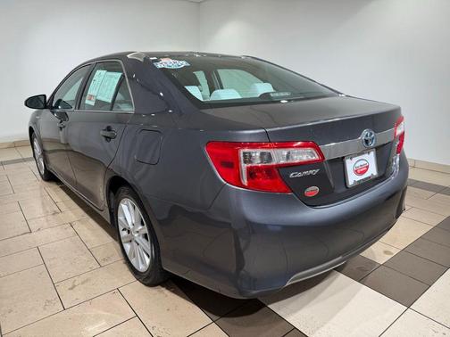 2012 Toyota Camry Hybrid XLE