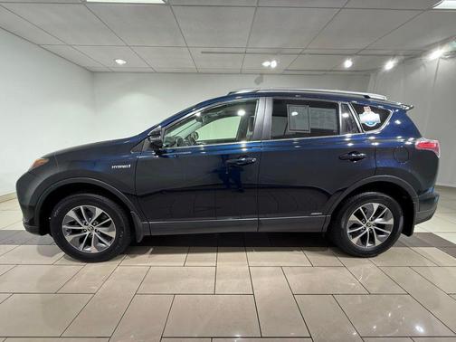 2018 Toyota RAV4 Hybrid XLE