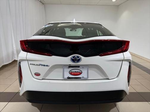 2021 Toyota Prius Prime LE