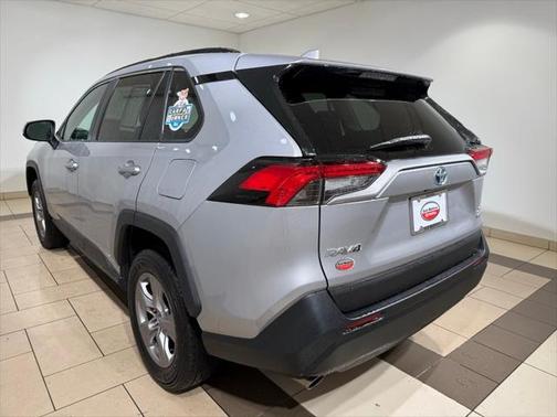 2023 Toyota RAV4 Hybrid XLE