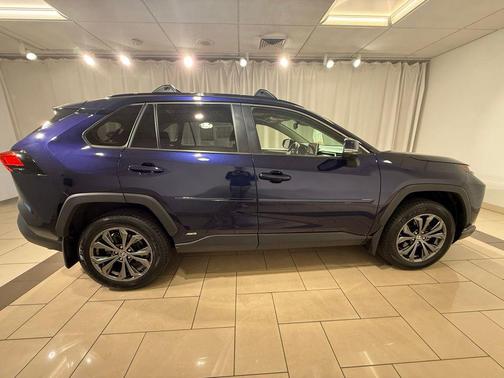 Blueprint 2025 Toyota RAV4 Hybrid XLE Premium